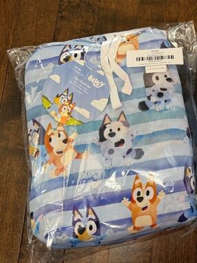 NEW IN BAG-Little Sleepies-Bluey Twin Sheet